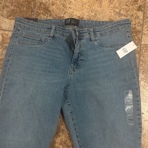 GAP womens  Blue Jeans